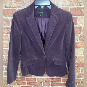 Jones New York velvet blazer